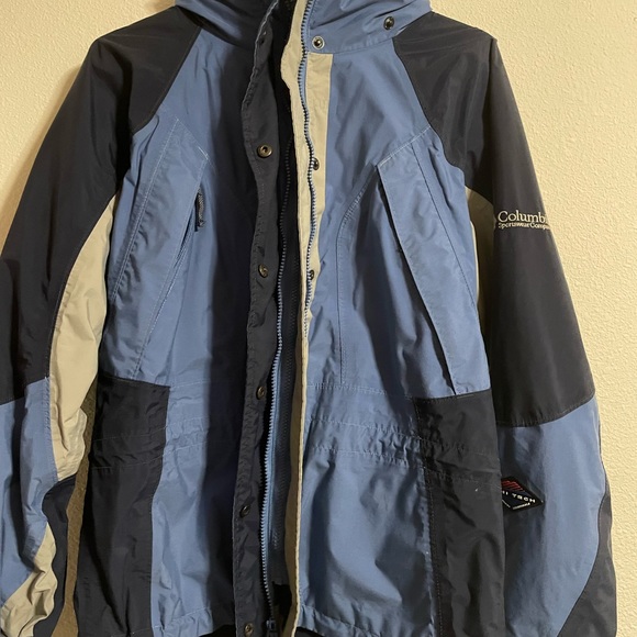 Columbia windbreaker - Picture 5 of 12